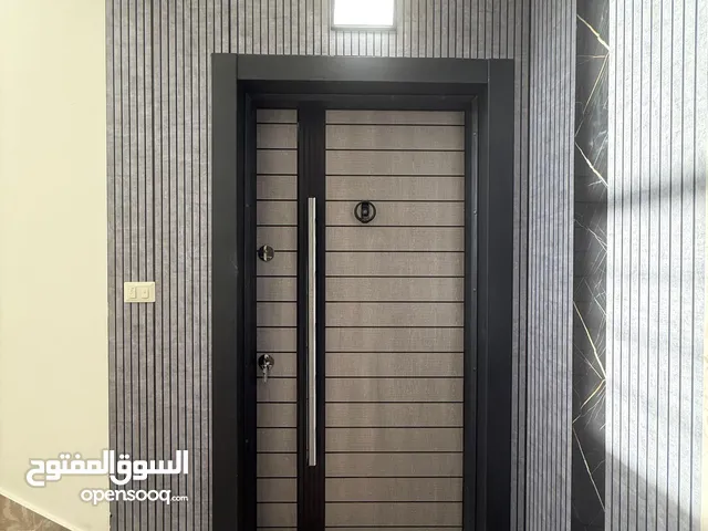 200 m2 3 Bedrooms Apartments for Sale in Amman Al Bnayyat