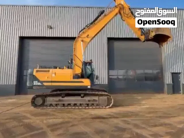 حفار هونداي HX220/كوري اصلي  حالة الدار وصل ليبيا