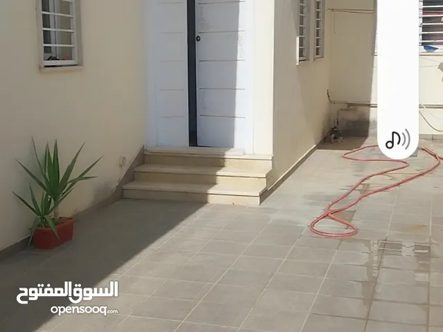 110 m2 2 Bedrooms Townhouse for Sale in Tripoli Janzour