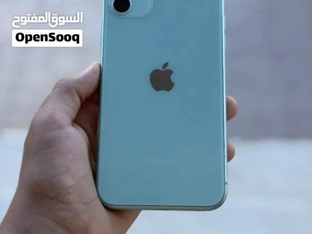 Apple iPhone 11 64 GB in Tripoli