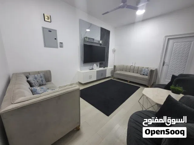 160 m2 2 Bedrooms Apartments for Rent in Muscat Al Maabilah