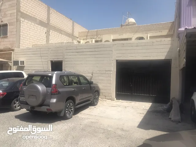 230 m2 3 Bedrooms Apartments for Rent in Hawally Bayan