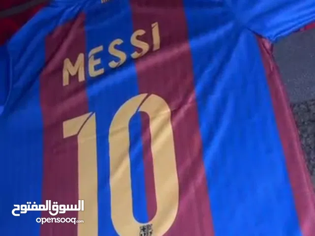 BARCA ( MESSI) AND PSG (VITINHA) JERSEYS