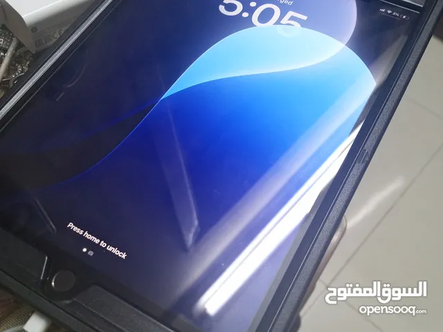 Apple iPad 8 32 GB in Salt