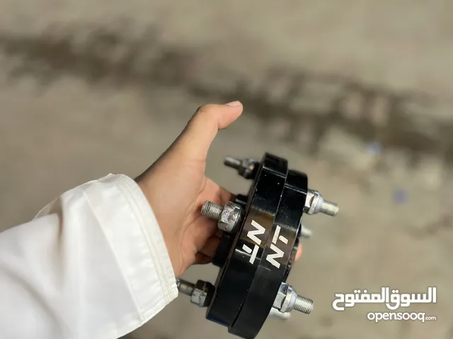 سبيسرات اربع بلوط