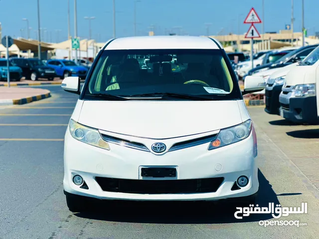 Toyota previa year 2018 V4 Gcc option-2 km125-driven 8-seater neat and clean
