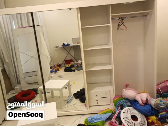 غرفة نوم  بحاله ممتازه  اشامل التوصيل والتركيب