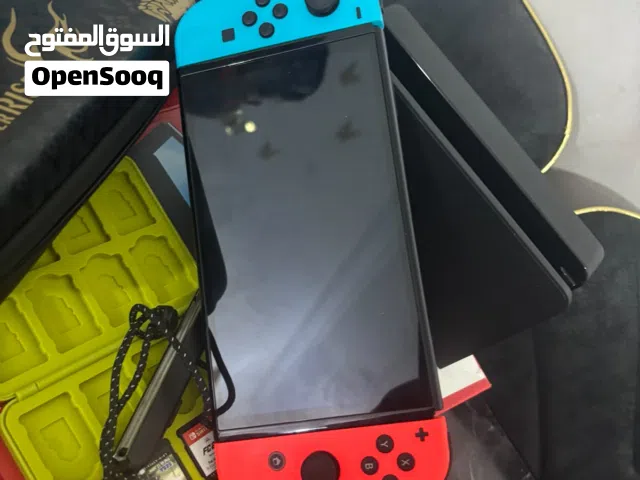 جهاز نظيف مع كل اغراض