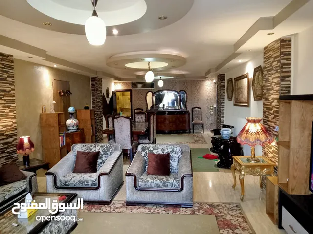 175 m2 3 Bedrooms Apartments for Sale in Giza Mariotia