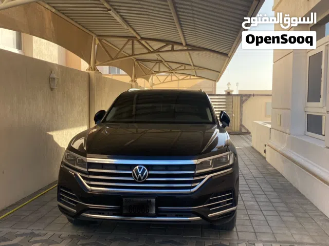2022 Volkswagen Touareg Atmosphere