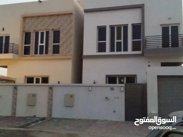 0 m2 5 Bedrooms Villa for Rent in Muscat Amerat