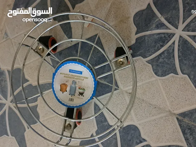 اسطوانات غاز أحجام مختلفة