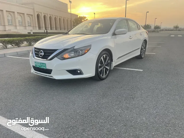 Used Nissan Altima in Al Batinah