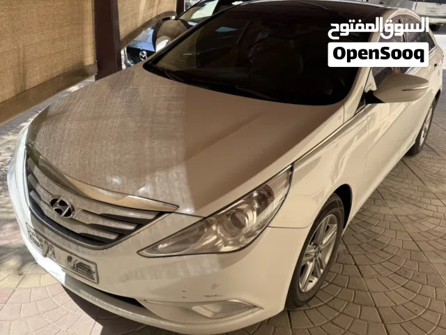 2013 هيونداي سوناتا Limited