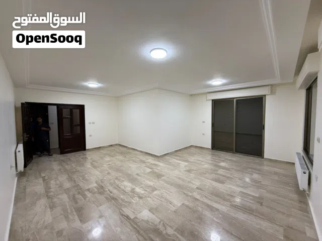 200 m2 3 Bedrooms Apartments for Rent in Amman Al Rabiah
