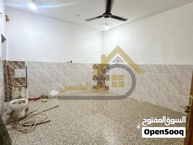 150 m2 2 Bedrooms Townhouse for Rent in Basra Hakemeia