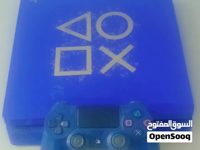 بليستيشن فور للبيع باندل نسخه مميزه جوستك باندل هم ذاكر نص تيرة الجهاز نظيف لوك ستيكر