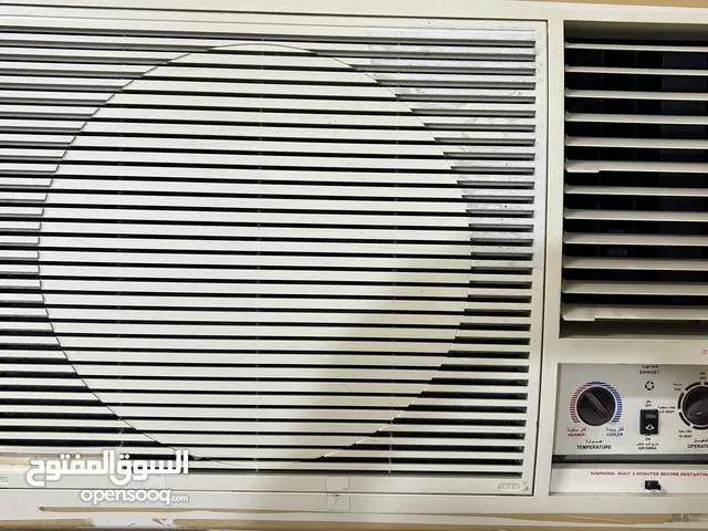 Window AC for sale must go in two days
