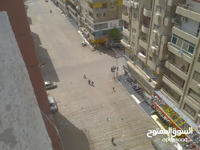 175 m2 3 Bedrooms Apartments for Sale in Giza Haram
