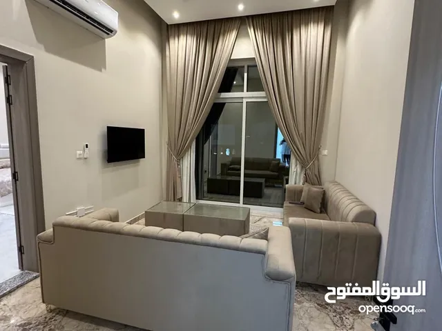 للإيجار غرفه و صاله مفروشة vip مع بلكونة في منطقة الصاروج الشبحات