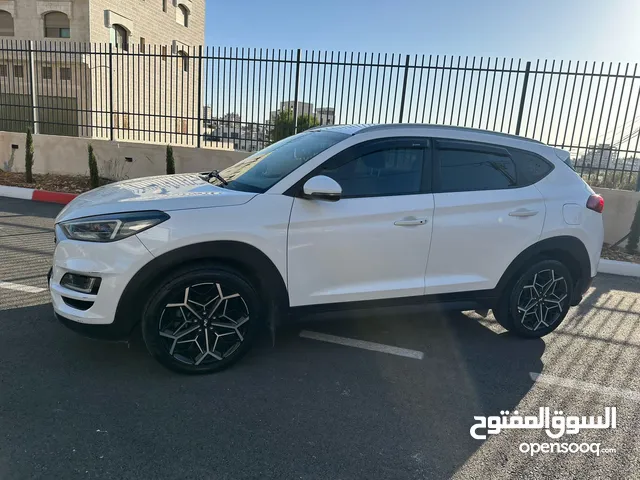 عمار الفاخوري جيب هونداي توسان