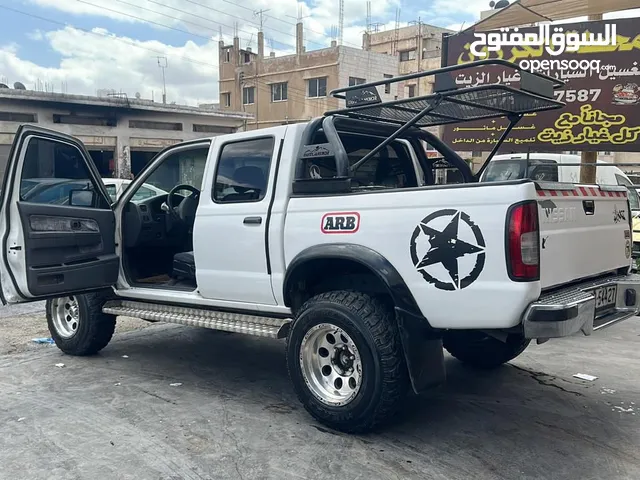 Used Nissan Navara in Amman