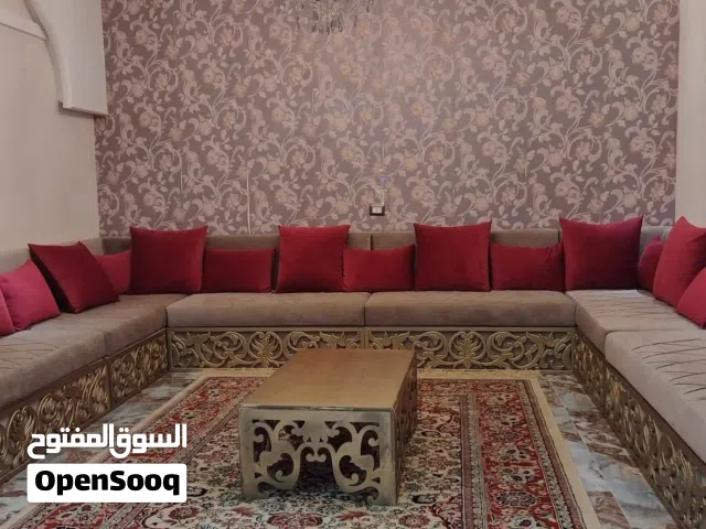 جلسة للبيع