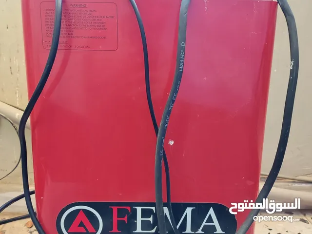 كريكو شحن بطاريات FEMA ايطالي الصنع