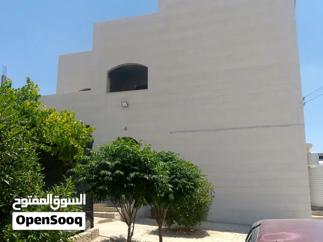 بيت على شارع 16متر
