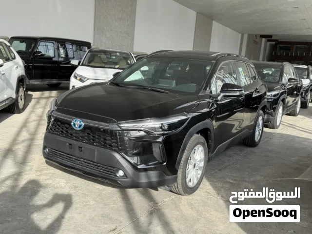 2025 Toyota Corolla Cross XLE