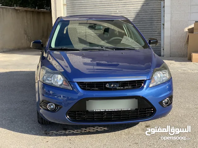 فورد فوكس 2009 لون كحلي اوتوماتيك 1600cc
