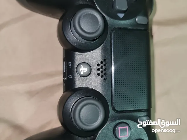 يد تحكم بلايستيشن 4 مستعملة في حالة الوكالة
