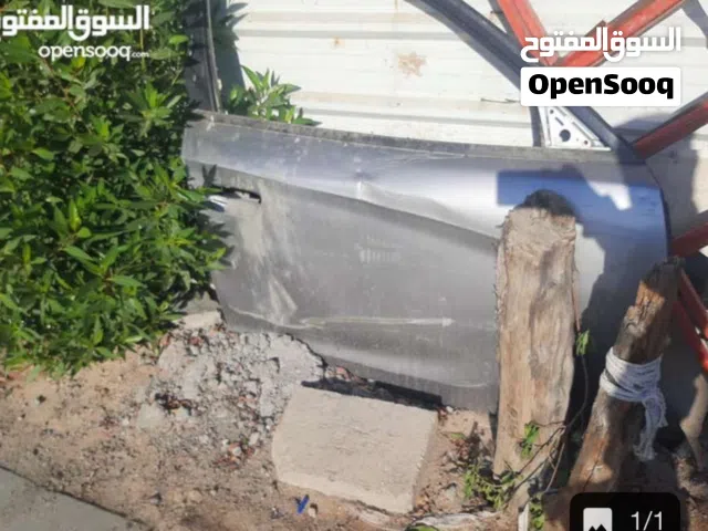 باب سياره جارجر نضيف