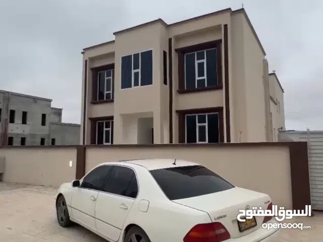 1 m2 5 Bedrooms Townhouse for Rent in Dhofar Other