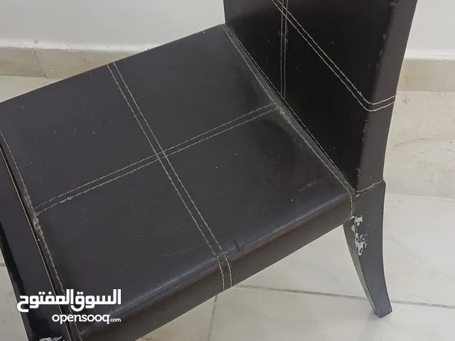 طاوله سفرة دائرية بحالة الوكالة لون اسود