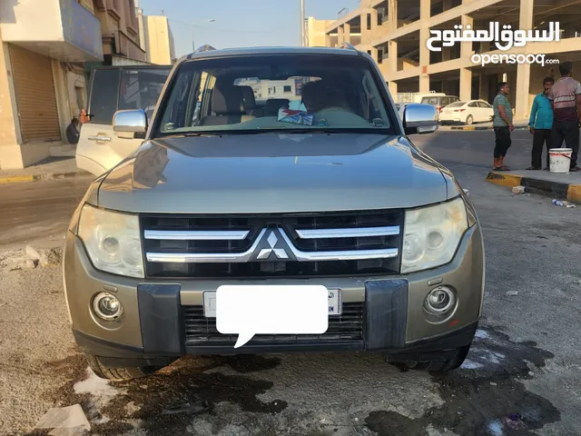 Used Mitsubishi Pajero in Southern Governorate