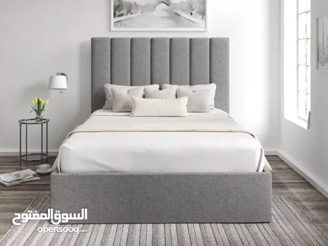 Dubble bed with medical mattress available