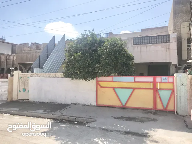 200 m2 More than 6 bedrooms Townhouse for Sale in Baghdad Al-Shabab