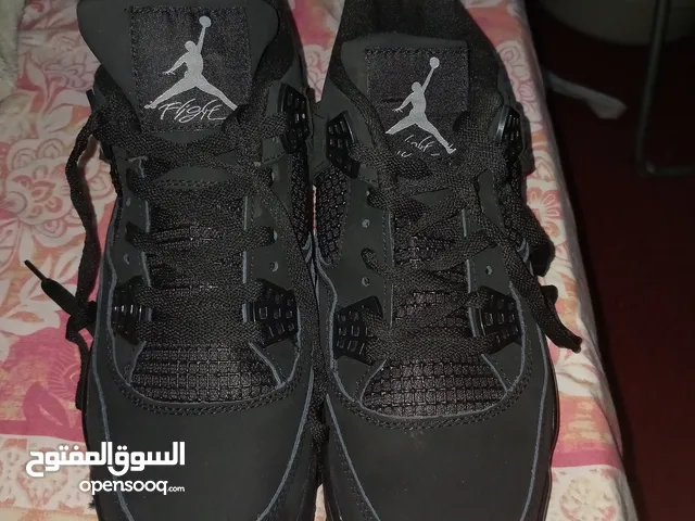 43 Casual Shoes in Al Riyadh