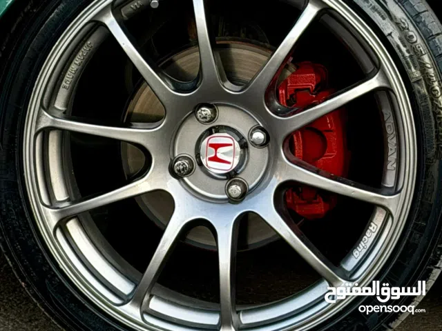 جنط طقم (ADVAN RACING RZ) قياس 17 إنش ياباني أصلي  مستعمل بحالة الوكاله +  كوشوك جديد وكالة