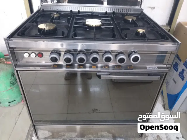 فرن غاز مستعمل نوعيته يونيفرسال  80 × 60 روس نحاس منصب حديد