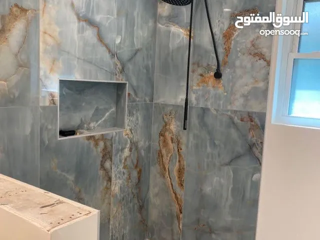 تفصيل وتنسيق مبدع للحمامات والمغاسل