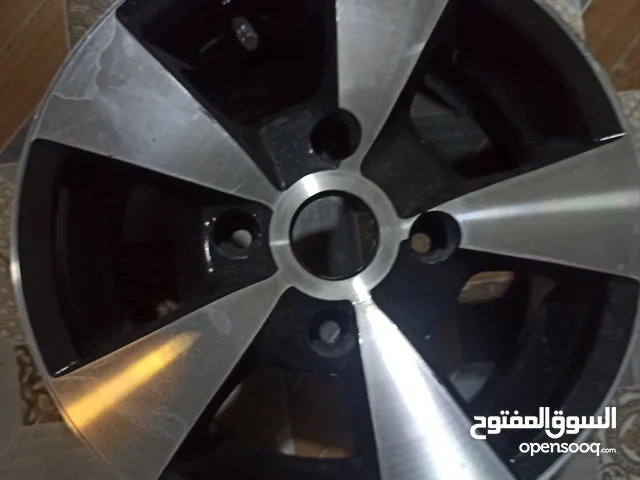 ويل كب حجم 13 عدد 4 نظيفات جدا