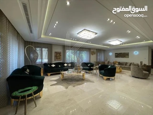 730 m2 4 Bedrooms Villa for Sale in Amman Al-Thuheir