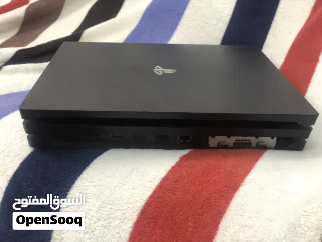 بلاستيشن فور بحاله الوكاله مافيه ولا شي خربان  للبدل فقط مع ايفون 15