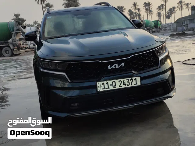 سورنتو وارد امريكي 2022 فول موصفات نضيفه حادث بسيط فق دعاميه اماميه وجاملغ ايسر والباقي كلين