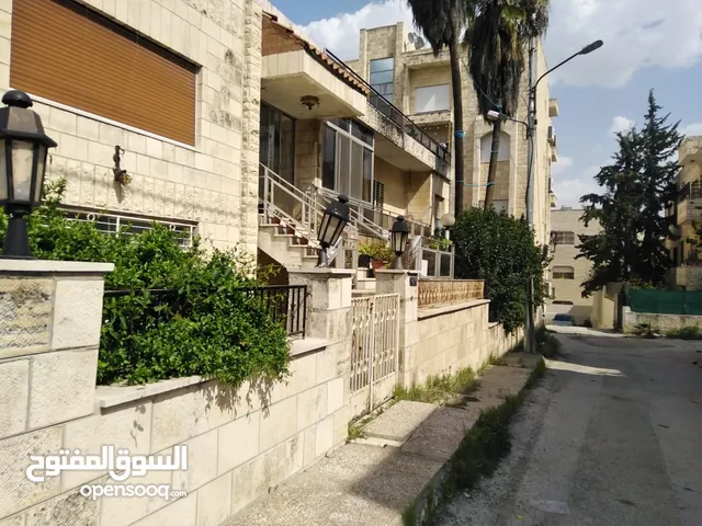520 m2 3 Bedrooms Villa for Sale in Amman 7th Circle