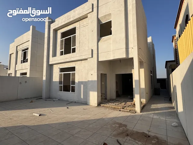 320 m2 4 Bedrooms Villa for Sale in Al Dakhiliya Sumail