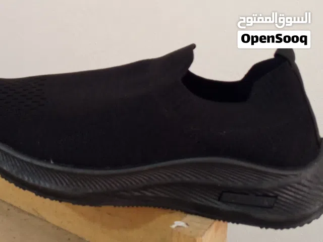 أحذية شبابي نسائي ولادي موديلات جديدة بأحلى الاسعار