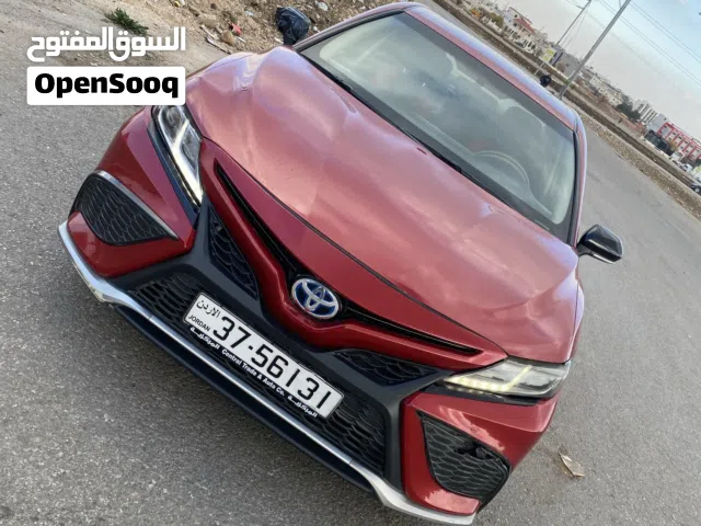 2019 تويوتا كامري LE